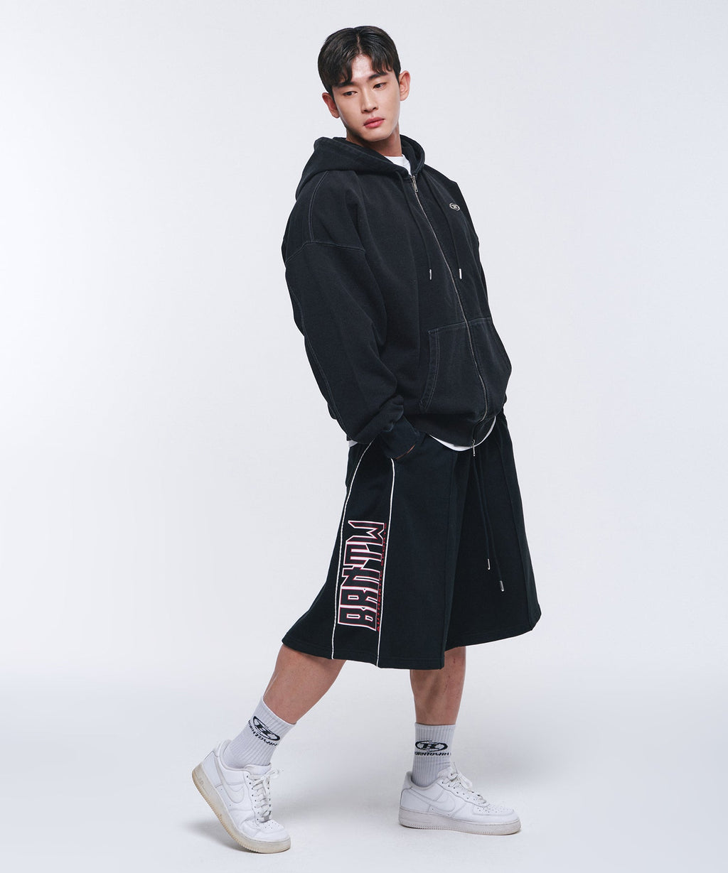 SIDE TWO TUCK BERMUDA PANTS [BLACK]