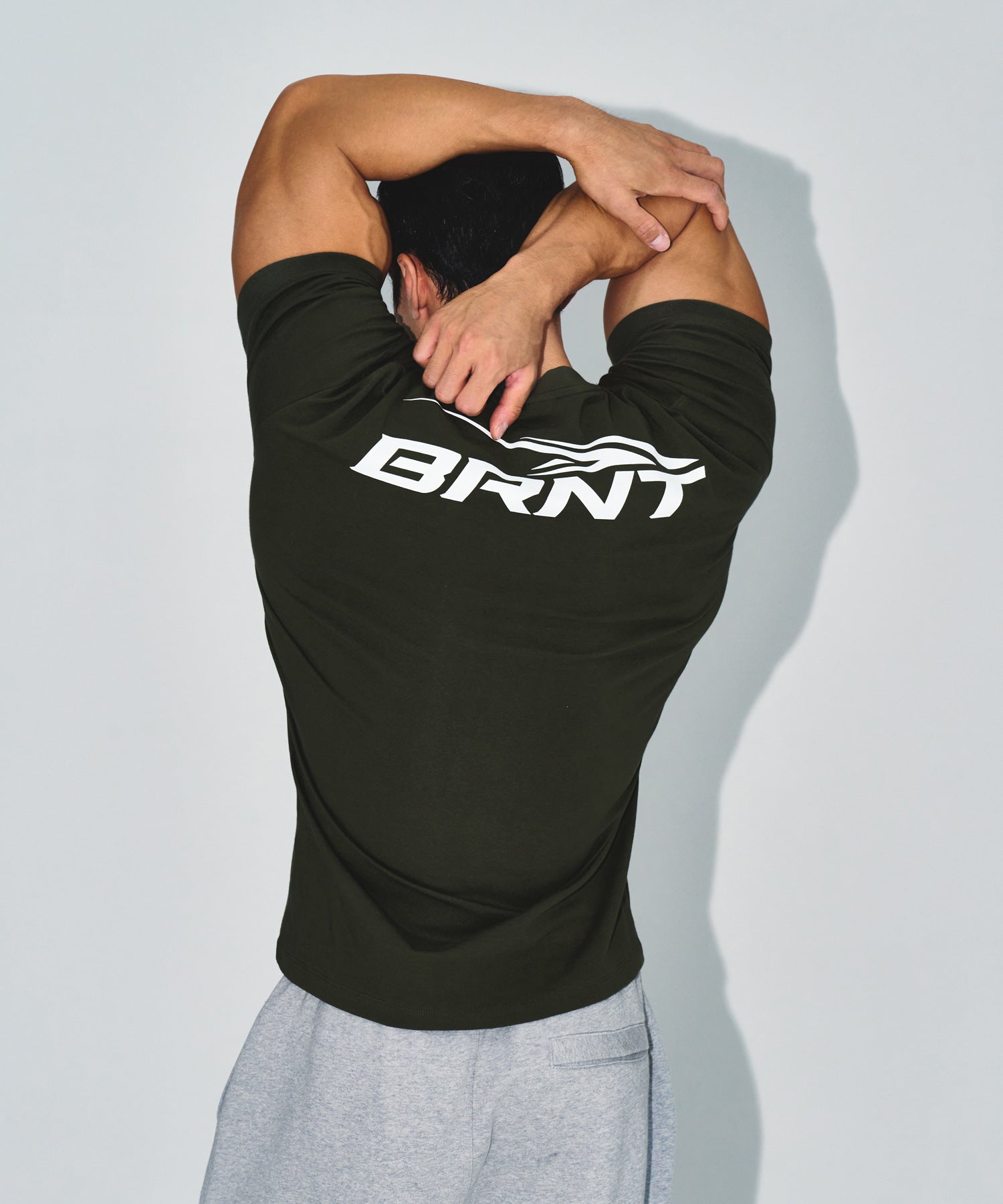 BRNT BACK LOGO MUSCLE FIT T-SHIRTS [KHAKI] Secondary image