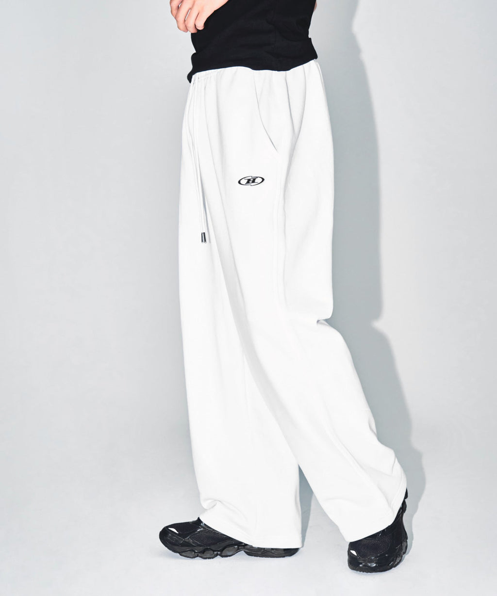 CHROME B SEMI WIDE PANTS [WHITE]