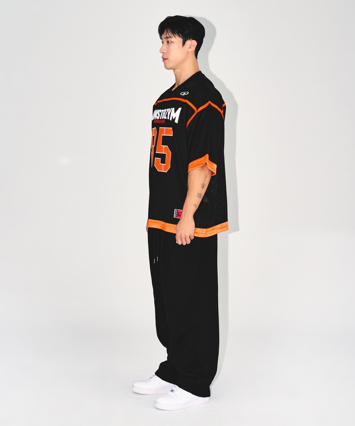 CHROME B SEMI WIDE PANTS [BLACK]