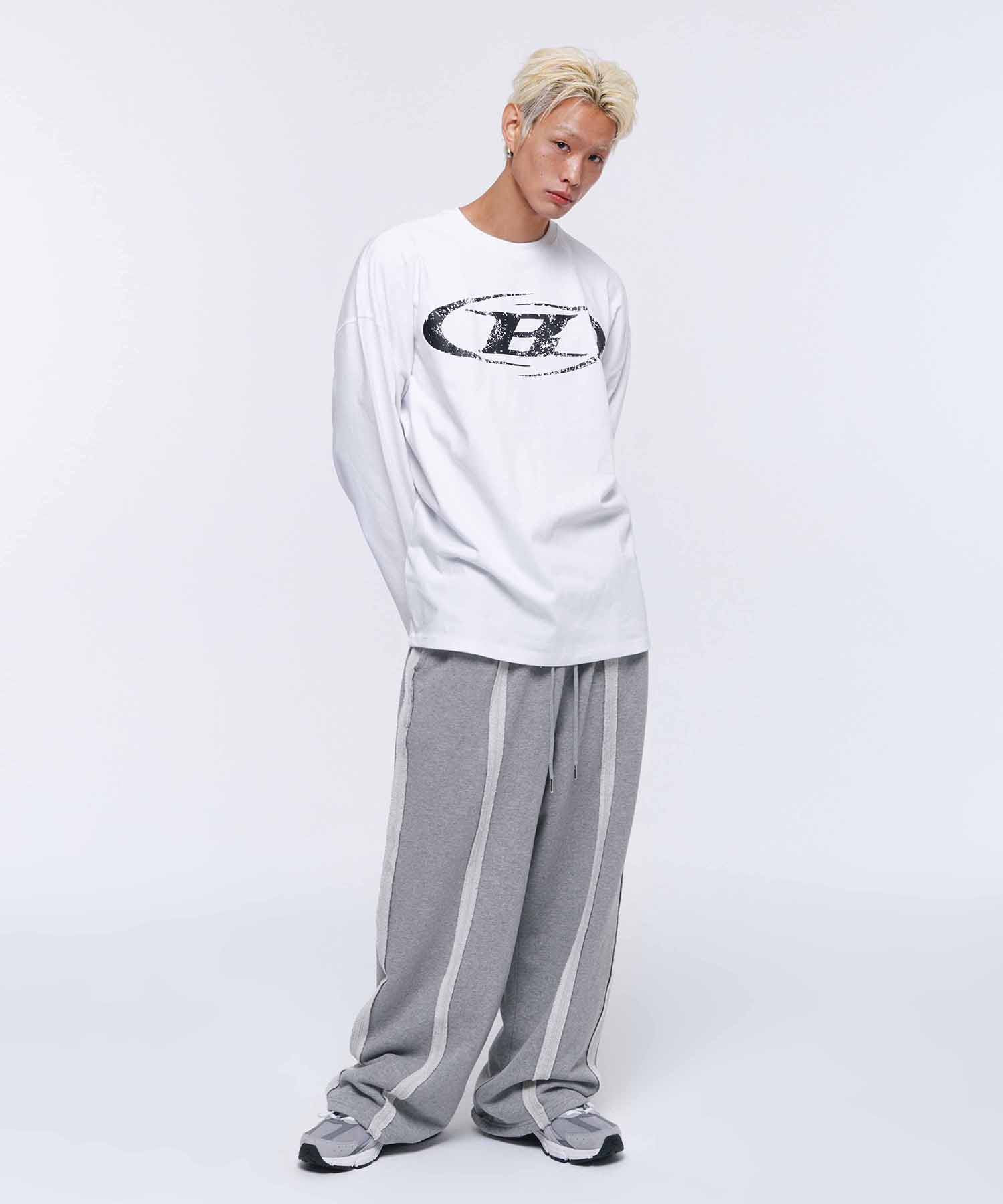 CRACK B SYMBOL LONGSLEEVE [WHITE]