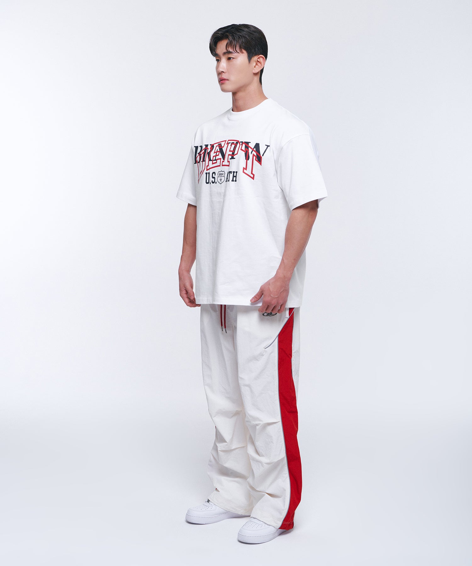 DEPT BACK CUTTING SEMI OVER FIT T-SHIRTS [WHITE] Secondary image