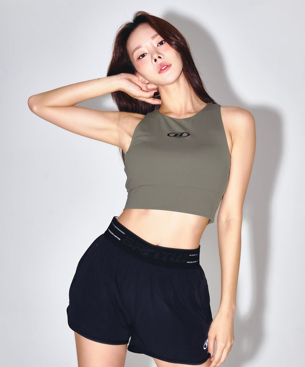 B SYMBOL TANK TOP [KHAKI]