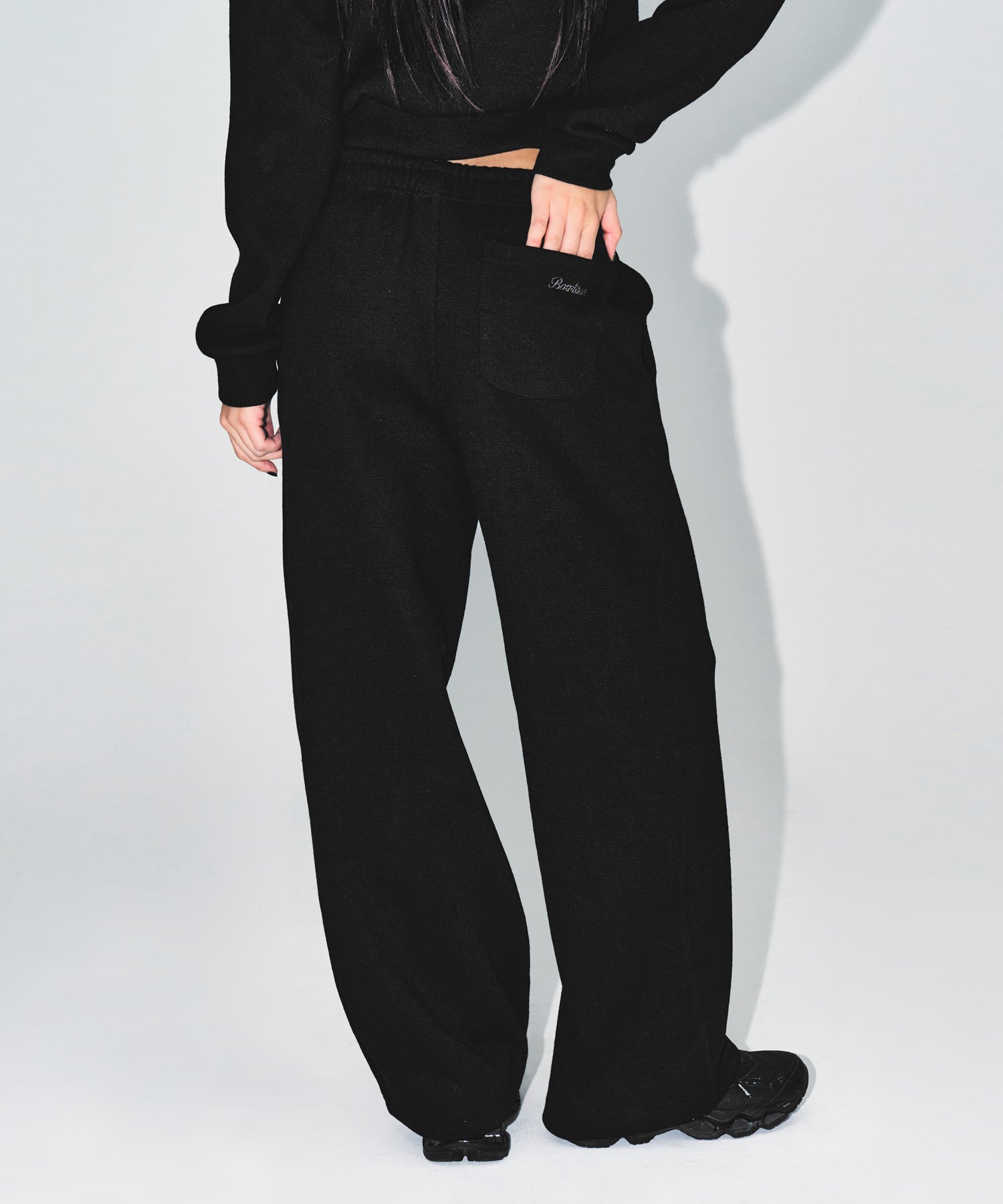 W KNIT LIKE SEMI WIDE PANTS [BLACK]