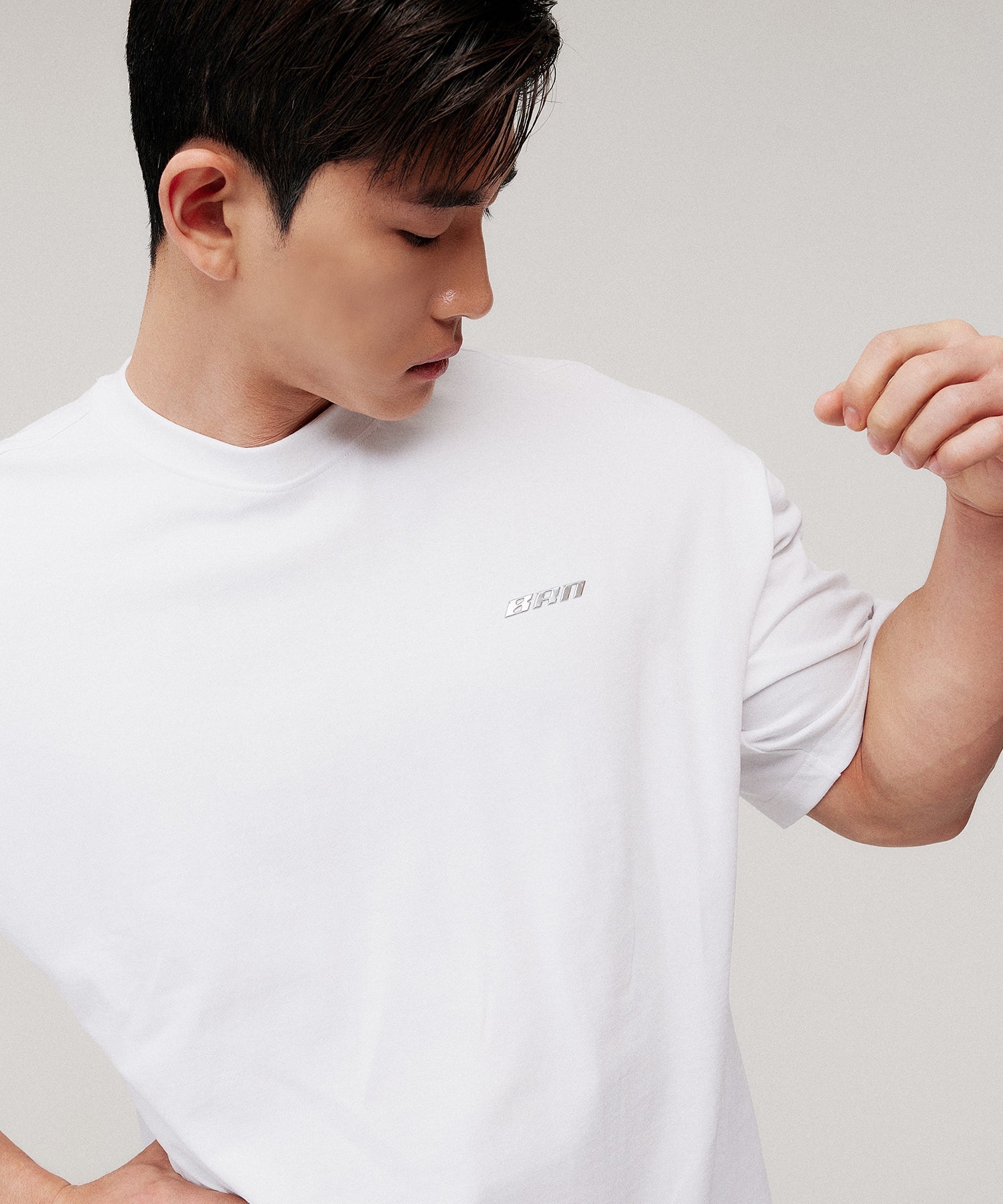 SILVER BRN SEMI OVER FIT T-SHIRTS [WHITE]