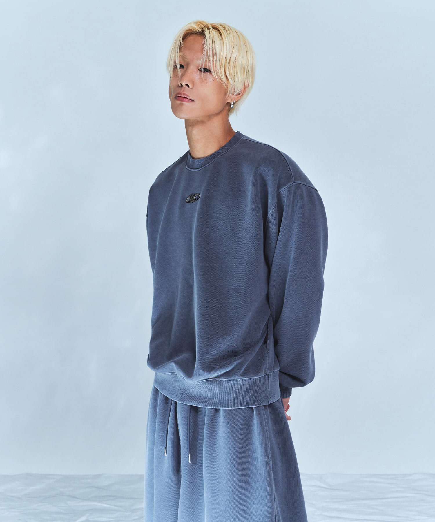 CHROME B PIGMENT SWEATSHIRTS [BLUE]