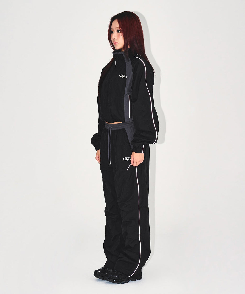 W NYLON BLOCK JACKET [BLACK]