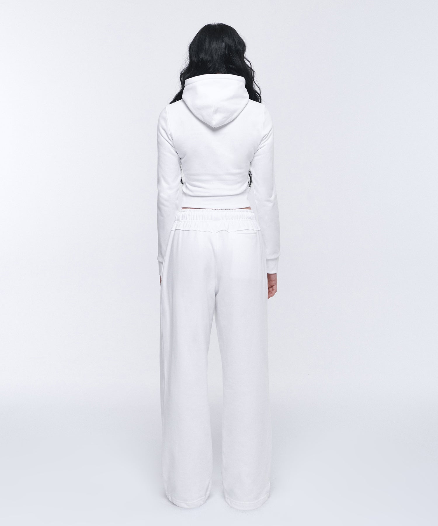 W B PENDANT COTTON CROP HOODIE [WHITE]