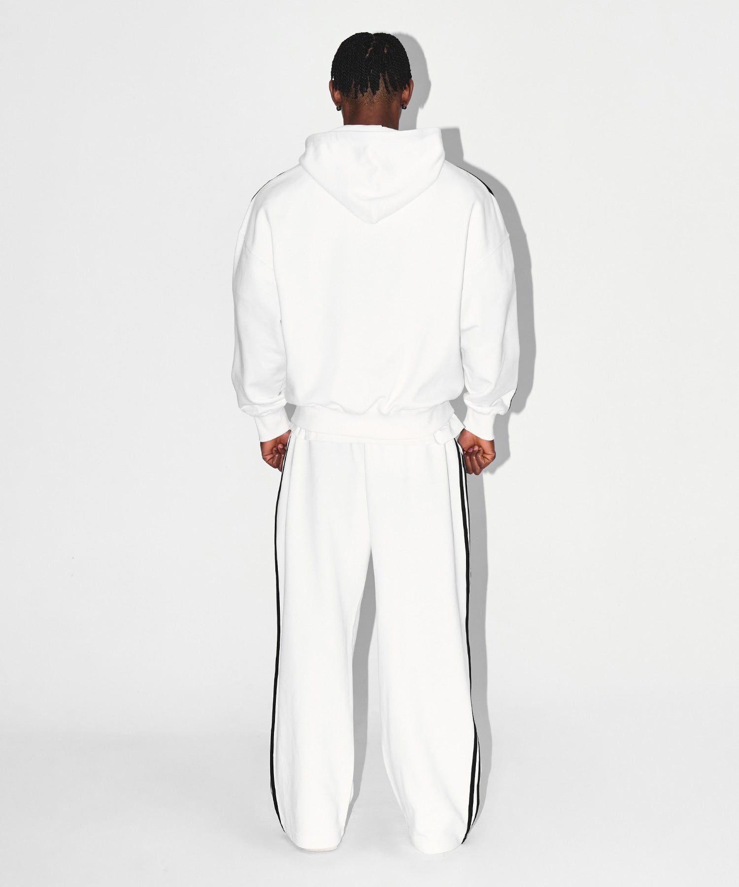 CHROME B TRACK LINE HOODIE [WHITE]