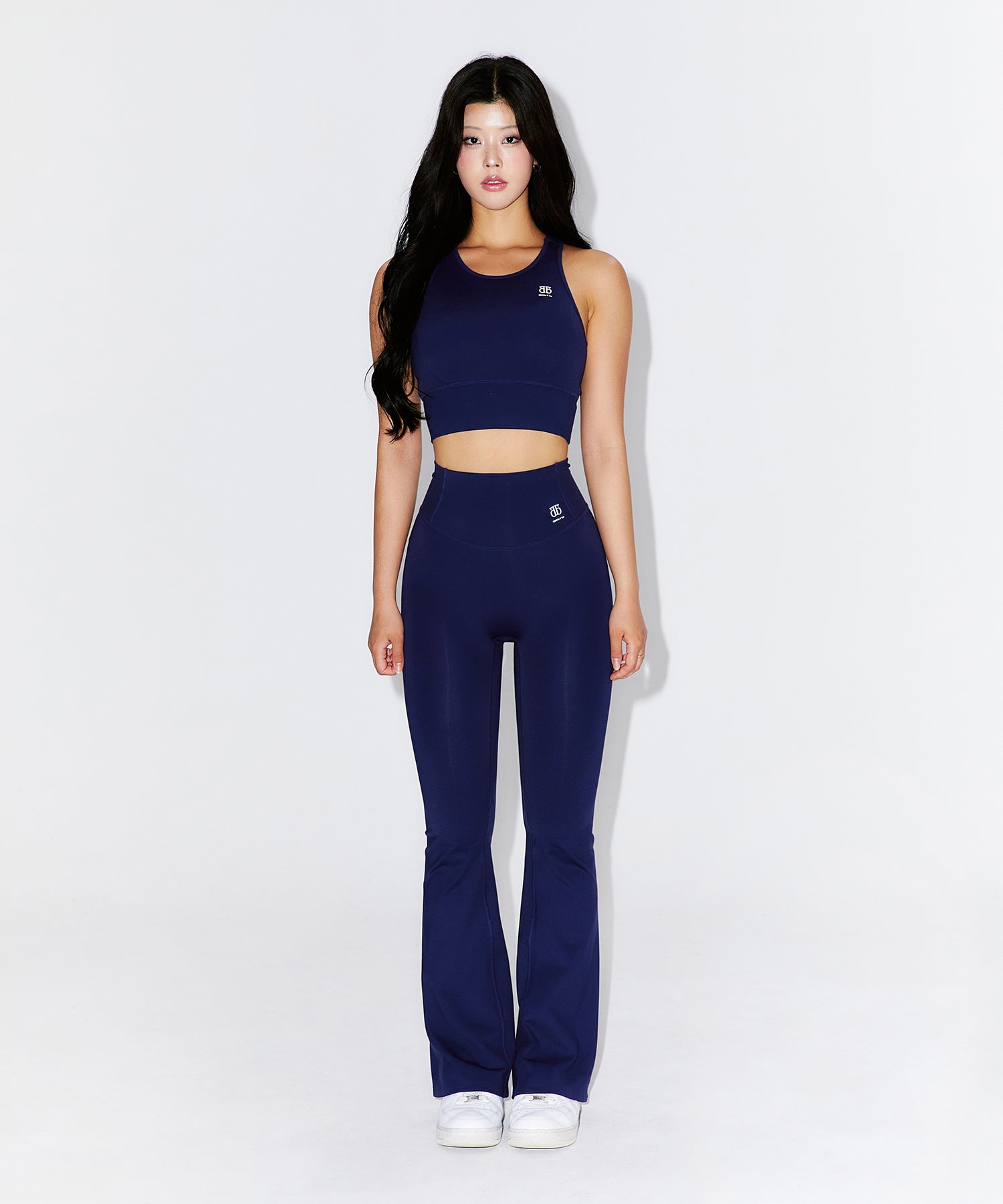 [MIN GA YOUNG] WINNER SYMBOL B BRA TOP [NAVY] Secondary image