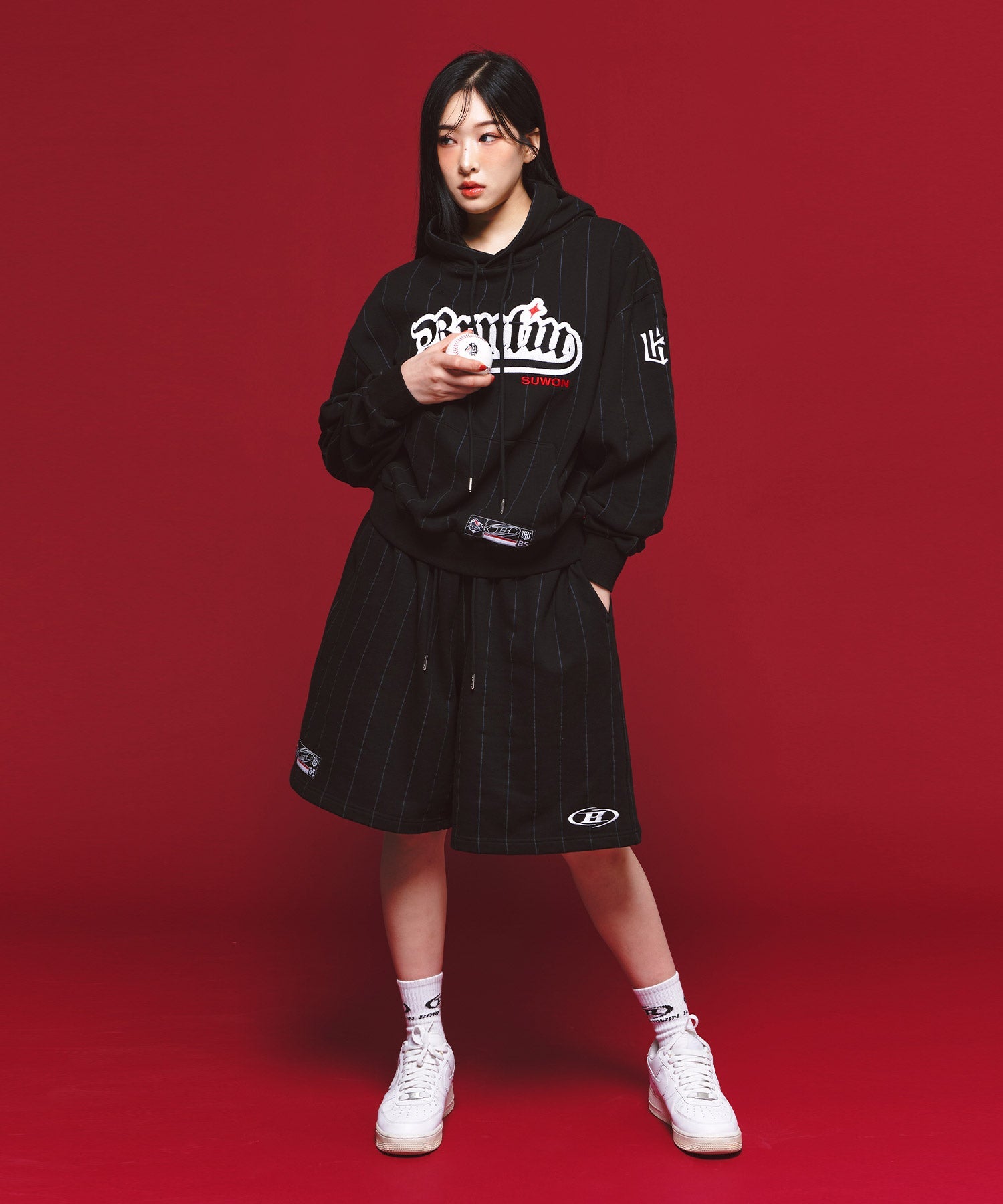 BORNTOWIN X KT WIZ HOODIE [BLACK]