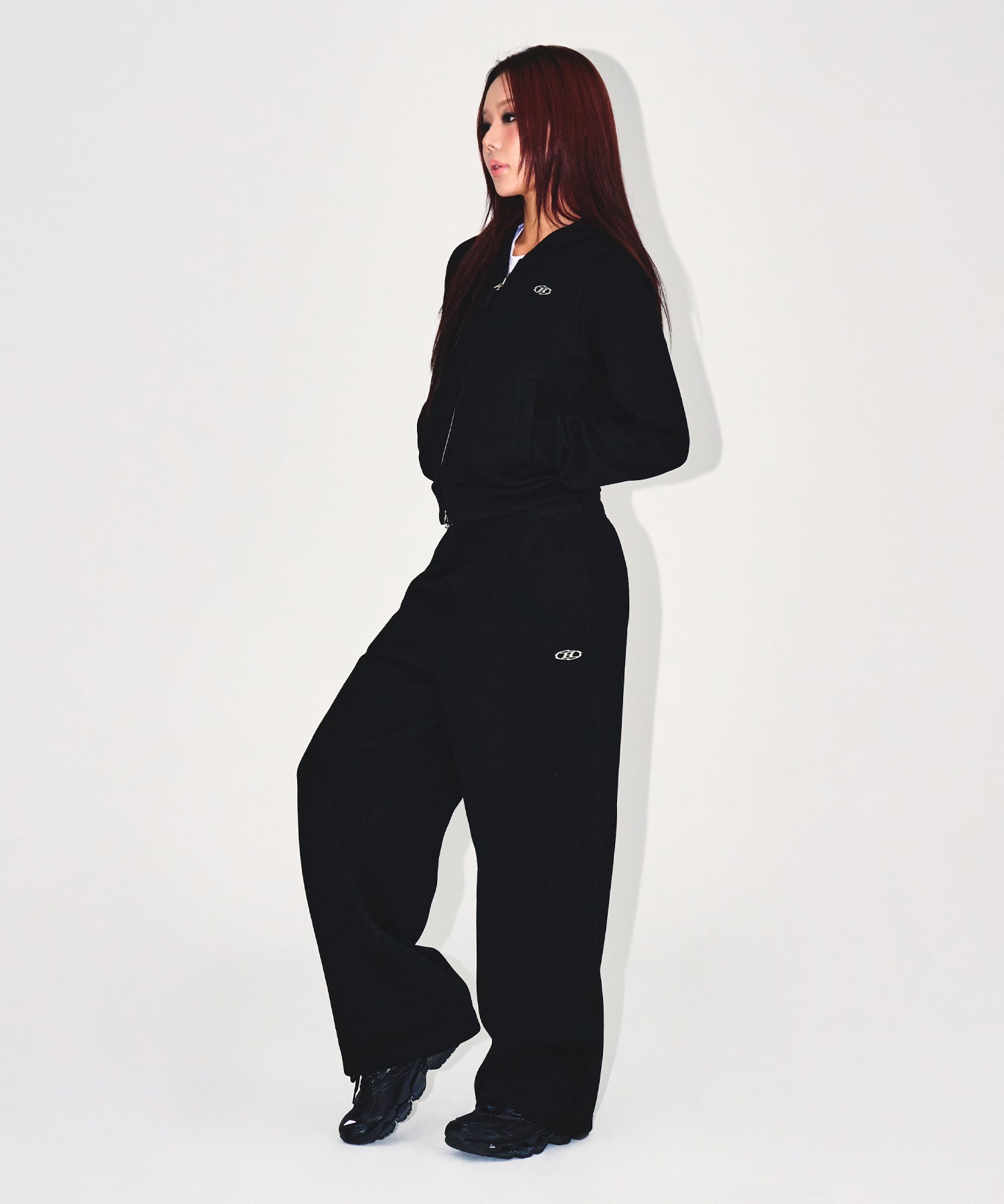 W KNIT LIKE SEMI WIDE PANTS [BLACK]