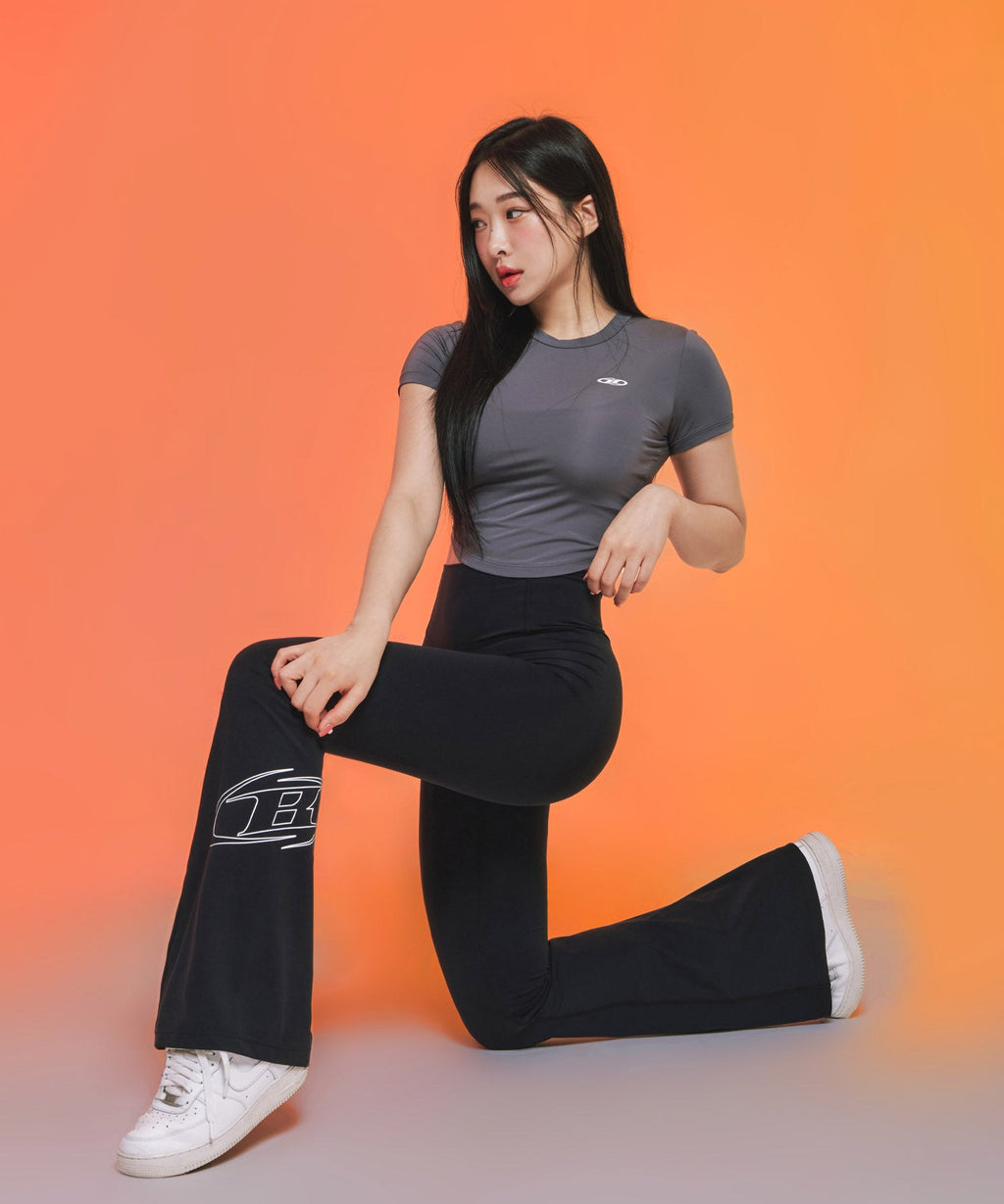 STROKE B BOOTS CUT LEGGINGS [BLACK]