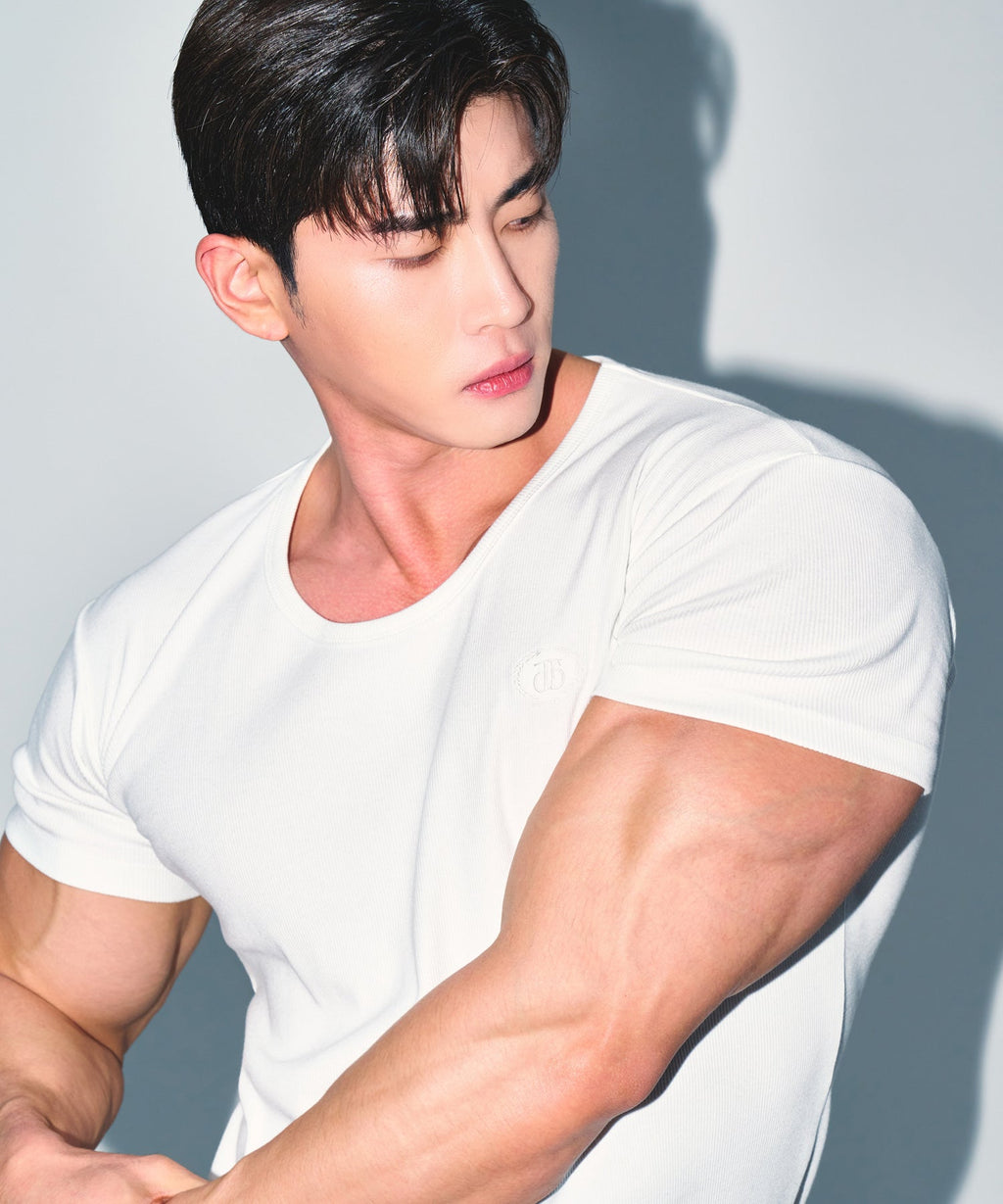 [Daejin Jeong] WINNER RIBBED MUSCLE FIT T-SHIRTS [WHITE]