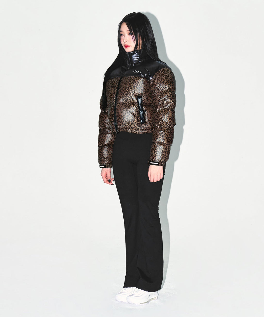 W SILVER B GLOSSY CROP PUFFER DOWN [LEOPARD]