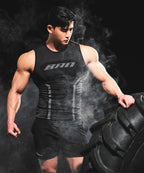 BRN ECLIPSE SEAMLESS SLEEVELESS [BLACK]