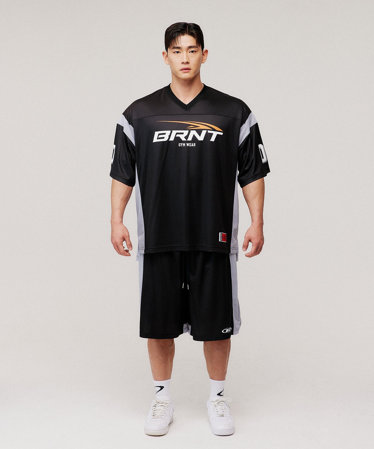 MESH FOOTBALL JERSEY BERMUDA PANTS [BLACK] Secondary image