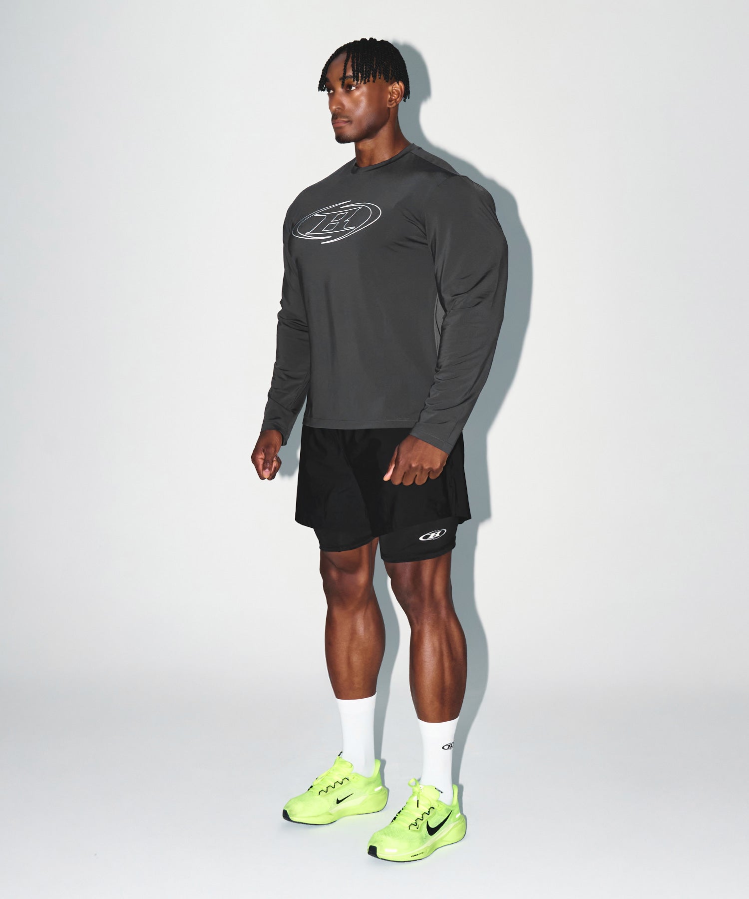 STROKE B QUICK DRY LONG SLEEVE [CHARCOAL] Secondary image