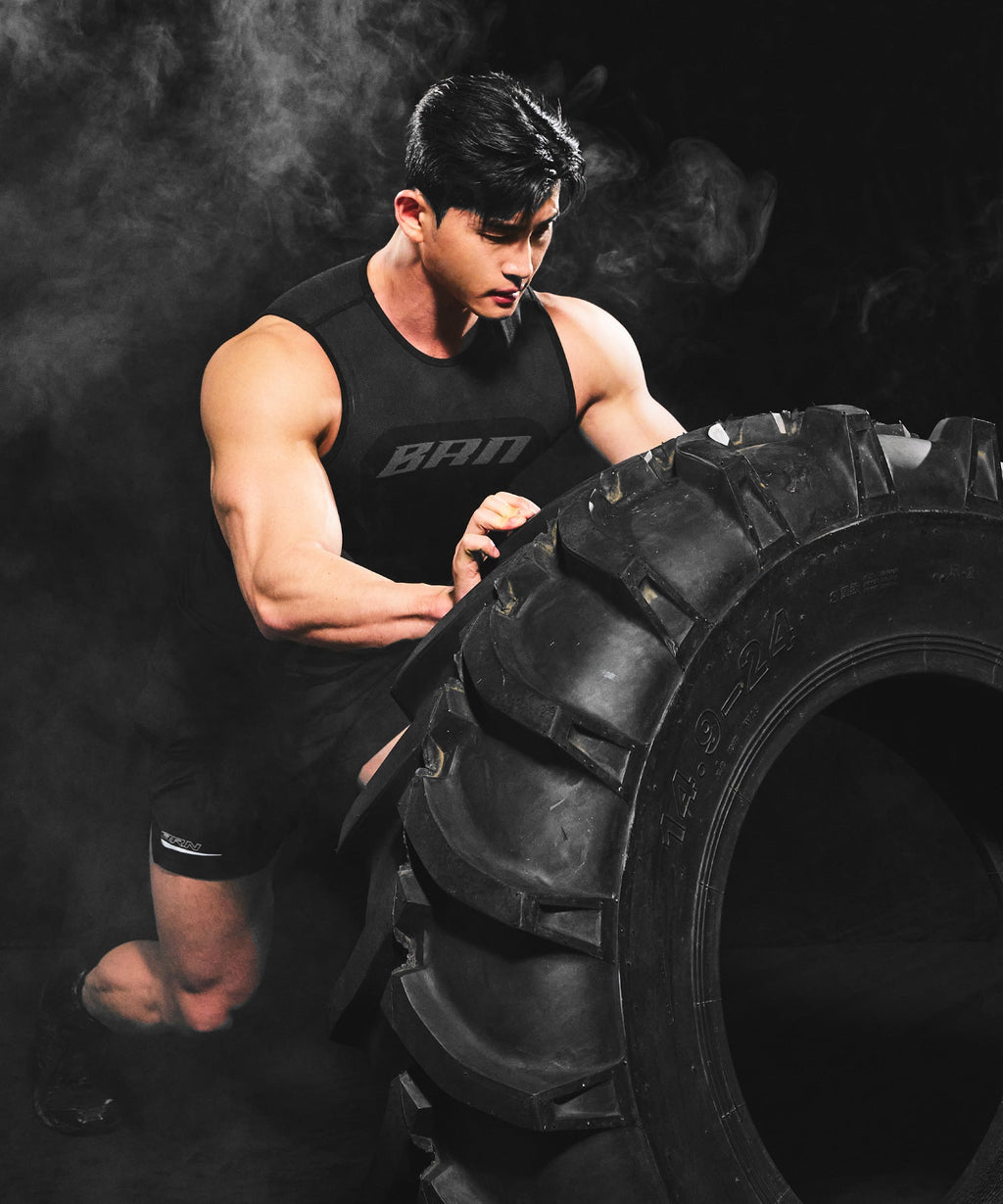 BRN ECLIPSE SEAMLESS SLEEVELESS [BLACK]