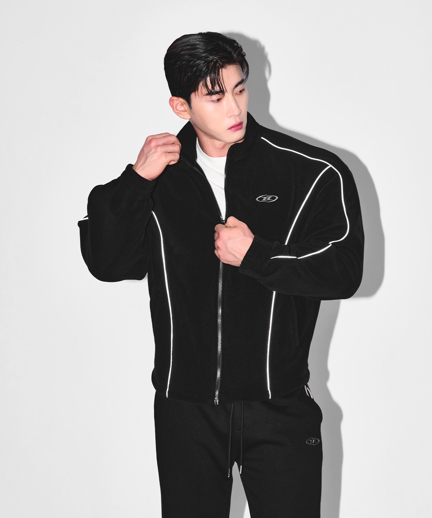 CHROME B FLEECE JACKET [BLACK]