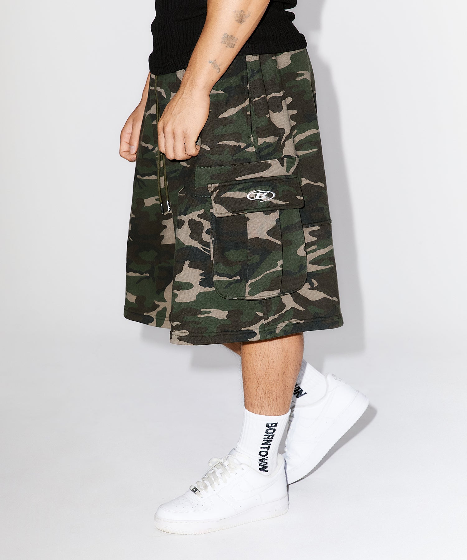 WINNER CAMO CARGO BERMUDA [CAMO] Main image