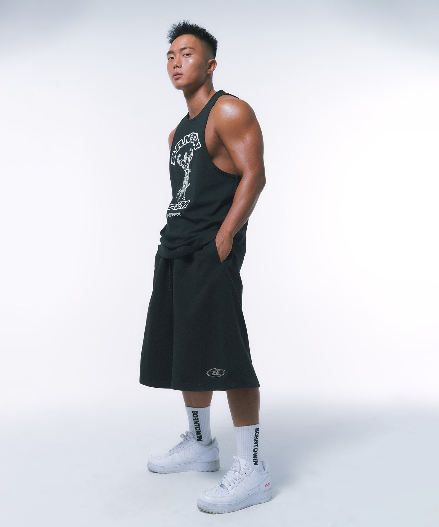 CHROME B LOGO HALF PANTS LONG VER [BLACK]