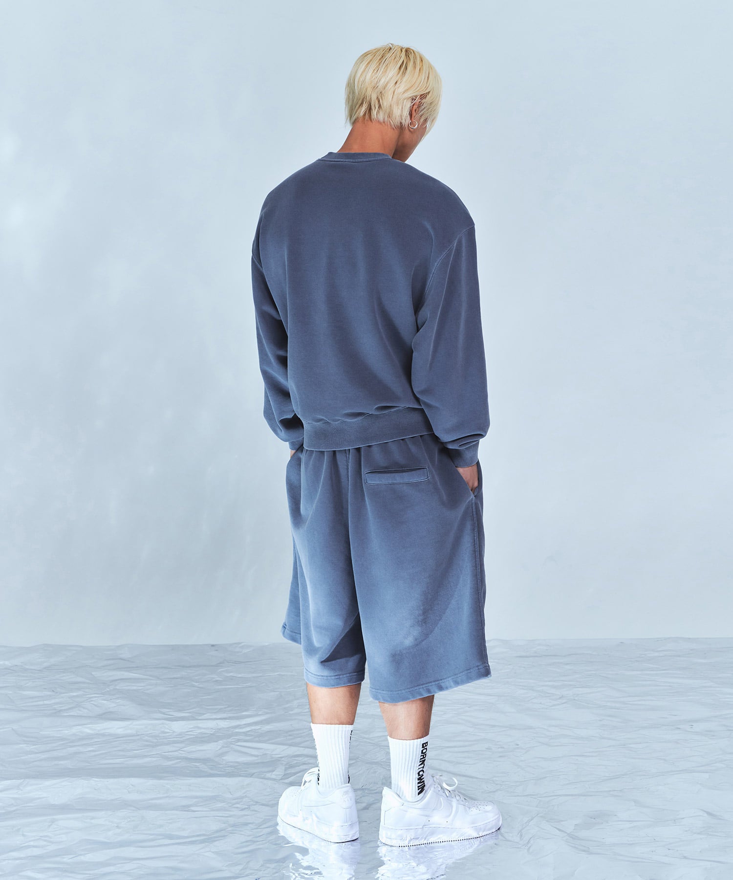 CHROME B PIGMENT SWEATSHIRTS [BLUE]