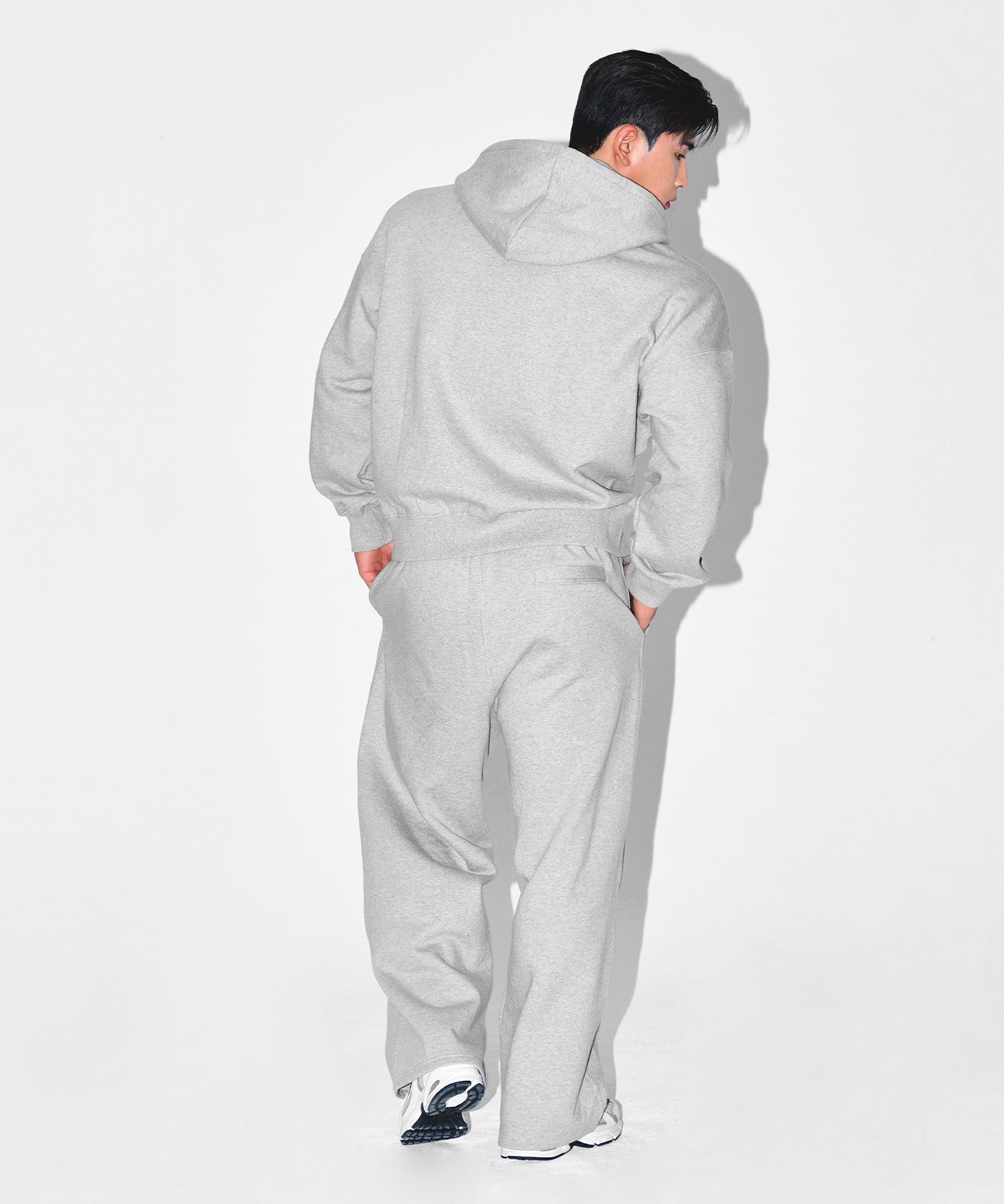CHROME B FLEECE SEMI WIDE PANTS [MELANGE GREY]