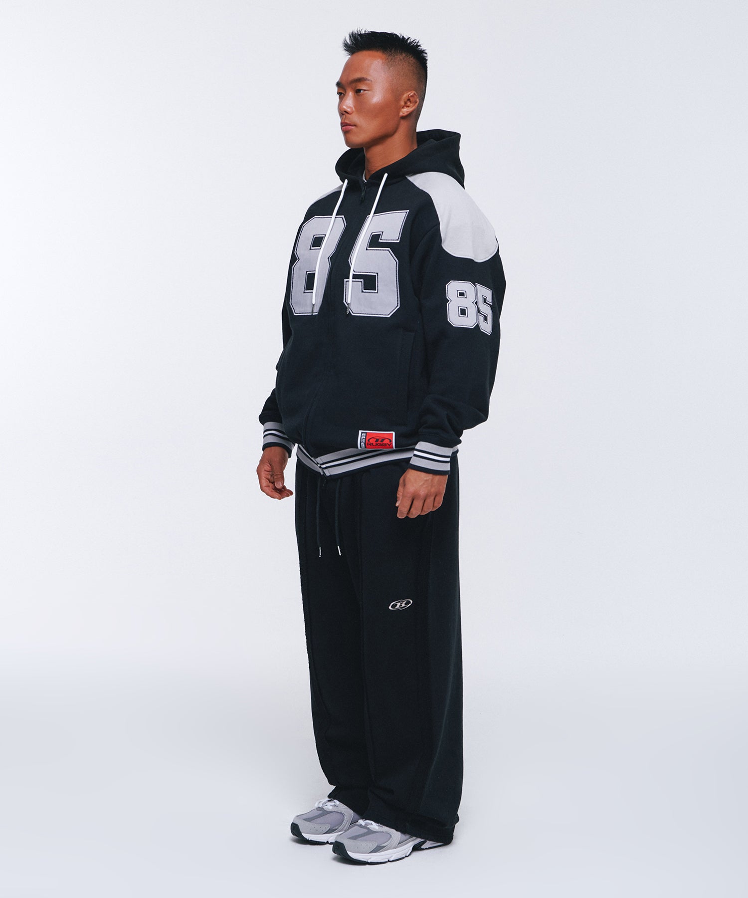 85 APPLIQUE RUGBY HOODIE ZIP-UP [BLACK] Secondary image