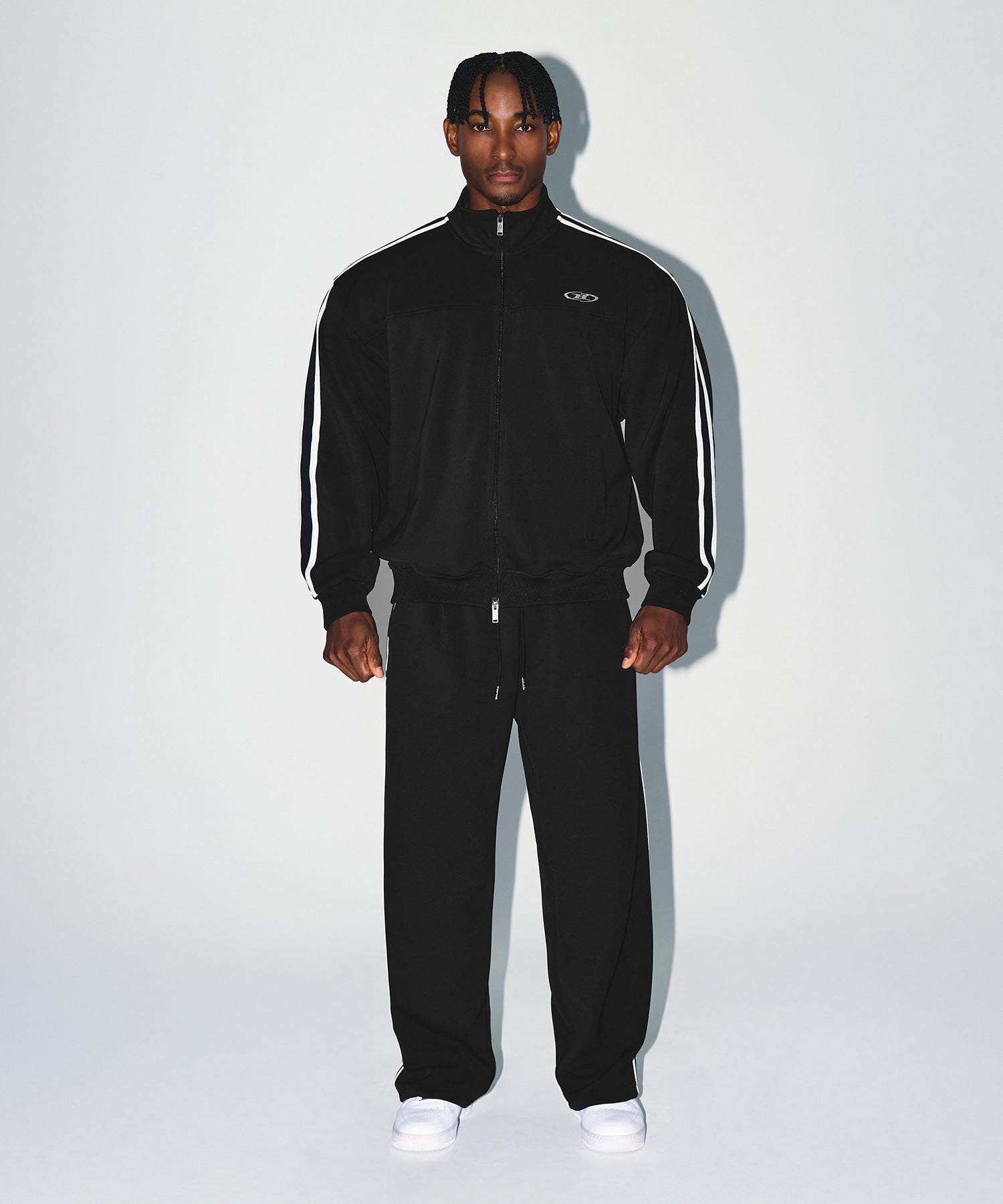 CHROME B JERSEY TRACK PANTS [BLACK]