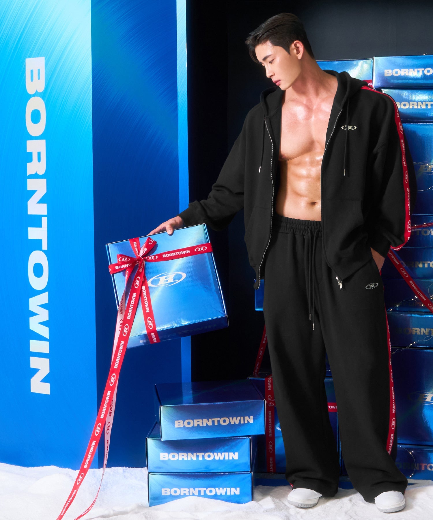 CHROME B RED LINE SEMI WIDE PANTS [BLACK]