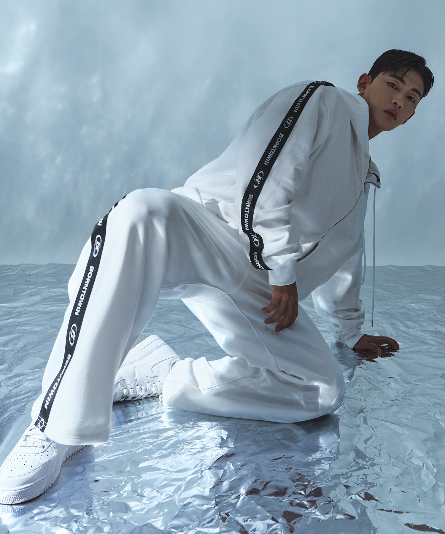 CHROME B BLACK LINE WIDE PANTS