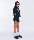 W NUMBER PIN-TUCK SNAP HOODIE [BLACK]