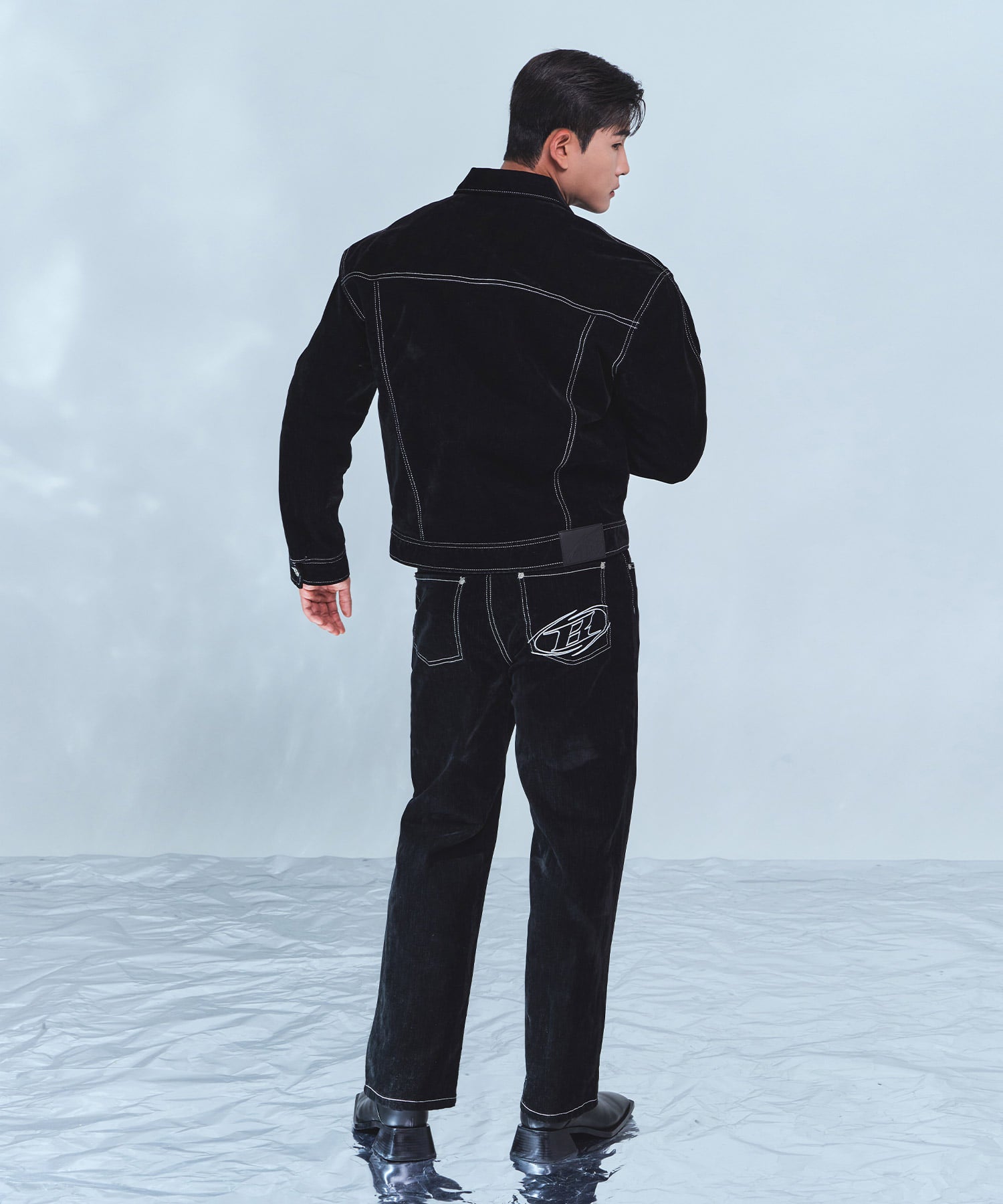 VELVET DENIM TRUCKER JACKET