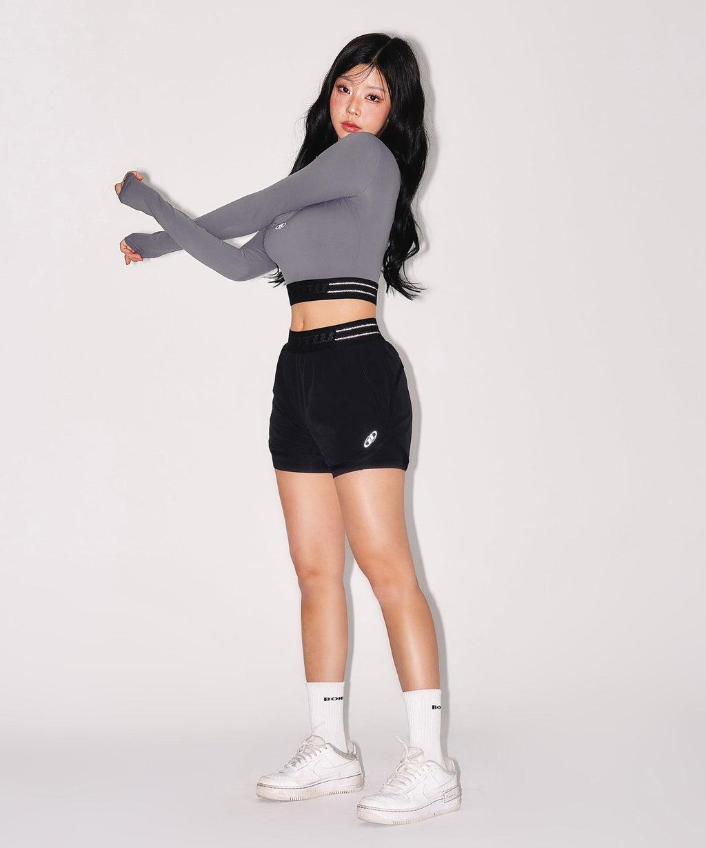 W REFLECTIVE TWO IN ONE SHORTS [BLACK]