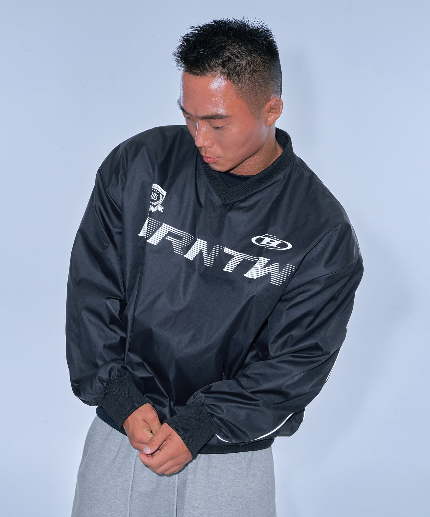 BRNTW WIND TECH WOVEN TOP