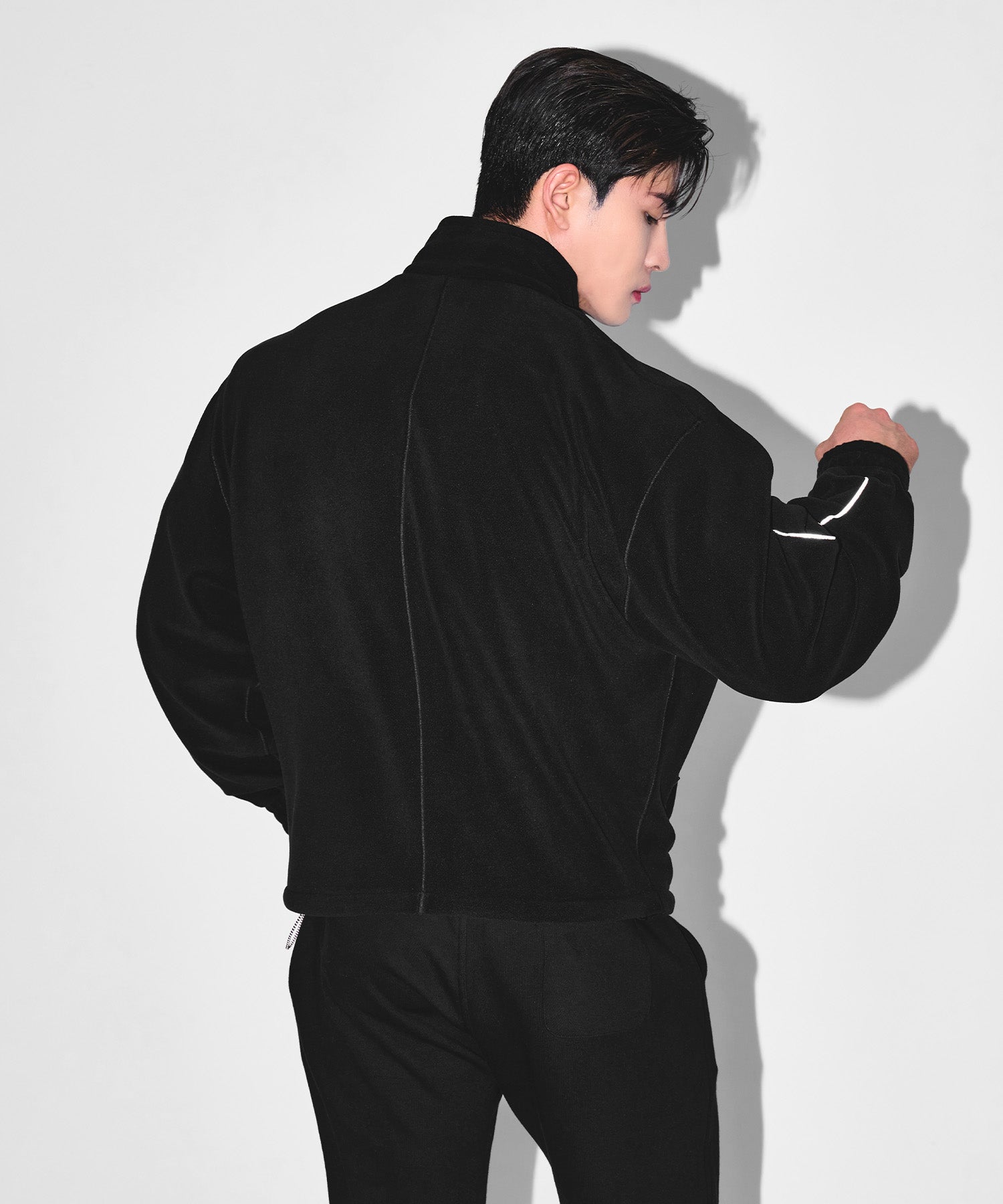 CHROME B FLEECE JACKET [BLACK]
