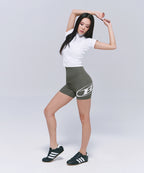 B LOGO 3.5 BIKER SHORTS [KHAKI]