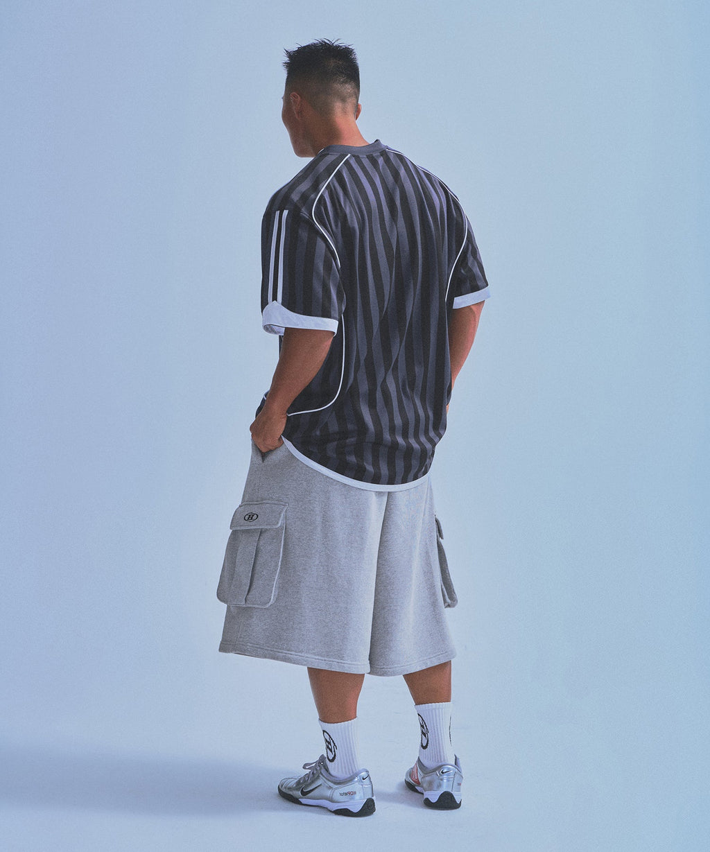 SYMBOL B SOCCER STRIPE JERSEY [BLACK]