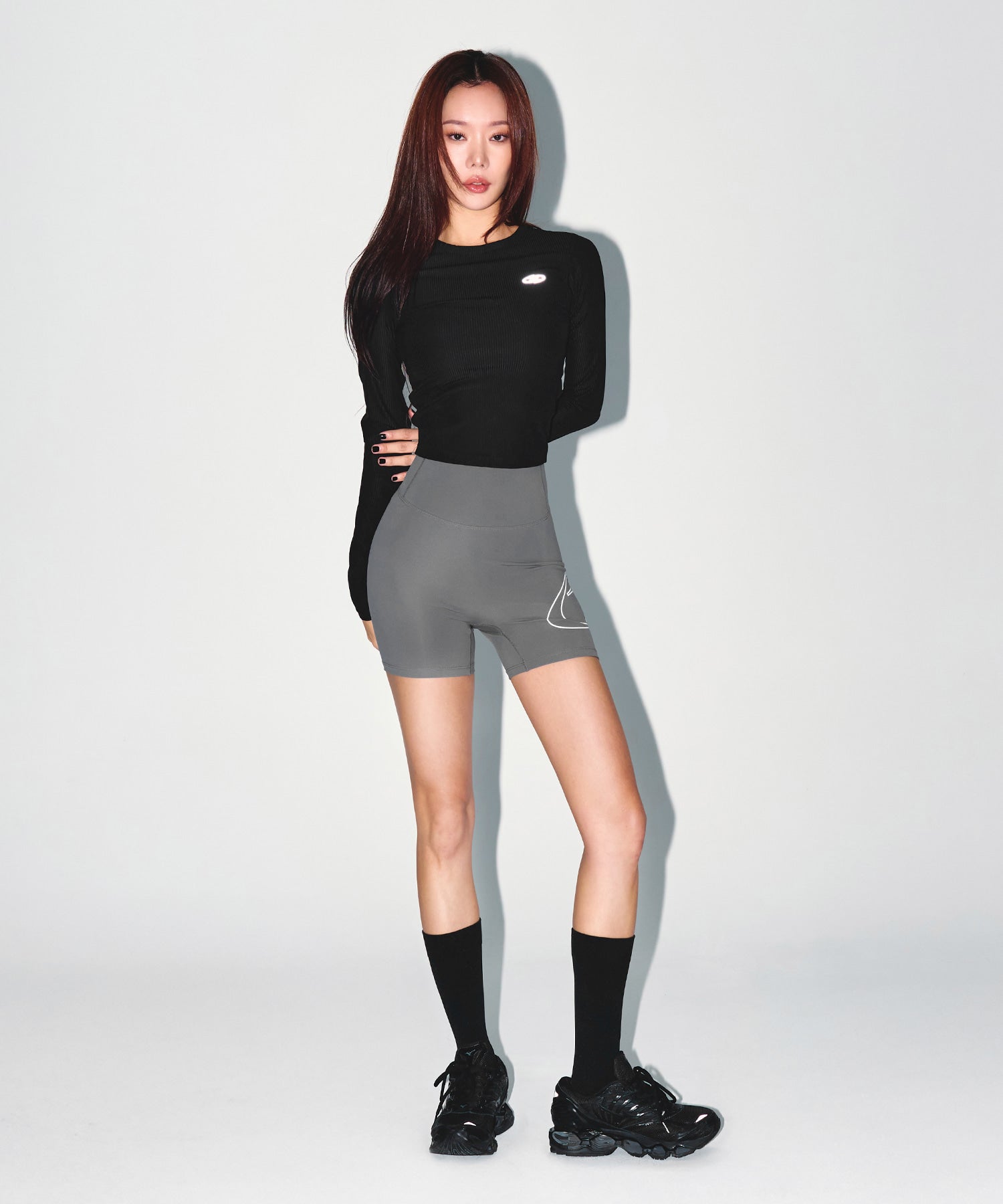 W STROKE B 3.5 BIKER SHORTS [CHARCOAL]