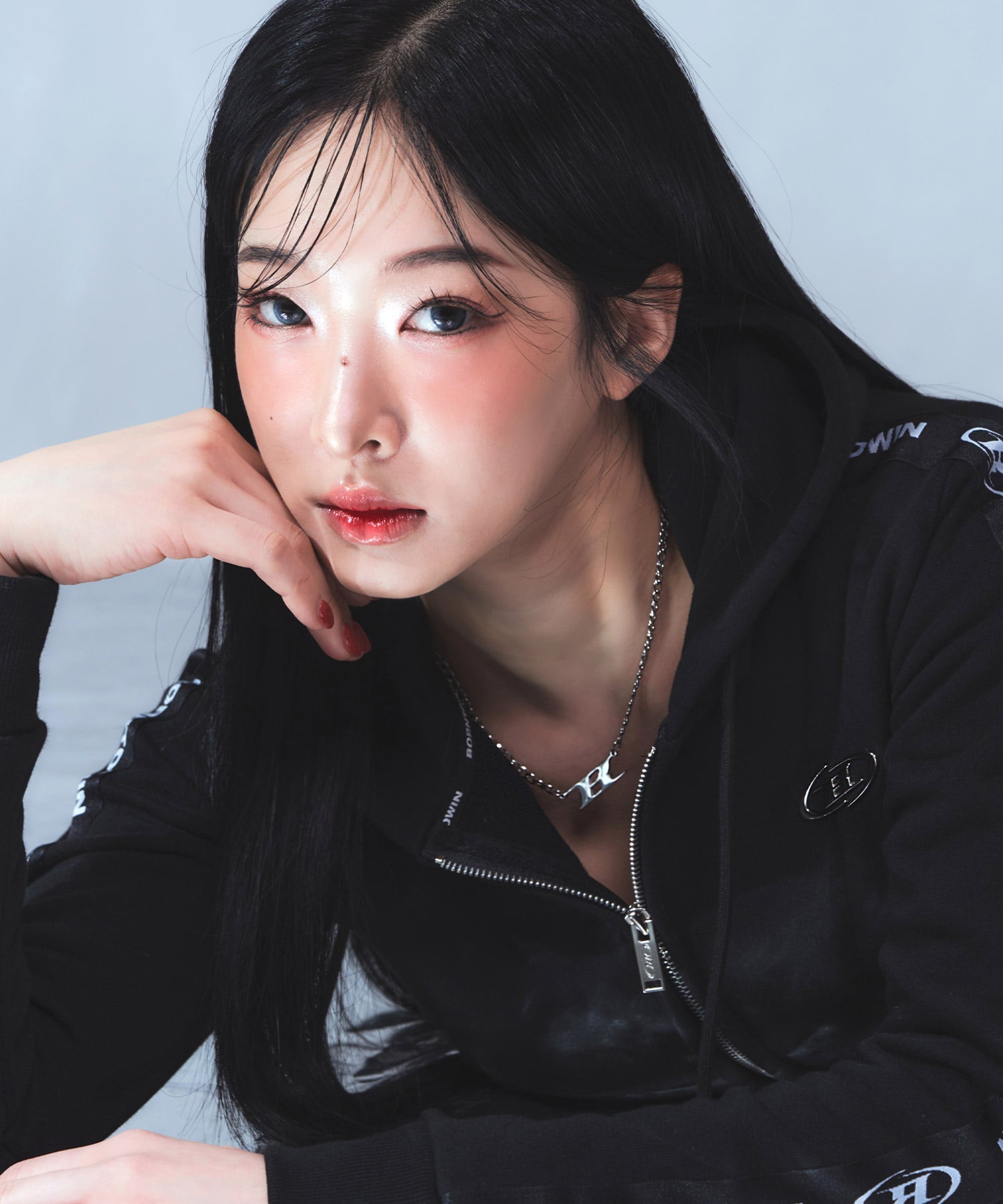 SURGICAL BOLD B NECKLACE [SILVER] Main image