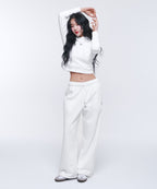 W B PENDANT COTTON CROP HOODIE [WHITE]