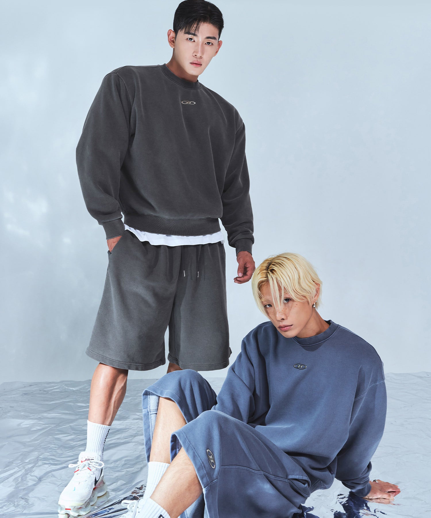 CHROME B PIGMENT SWEATSHIRTS