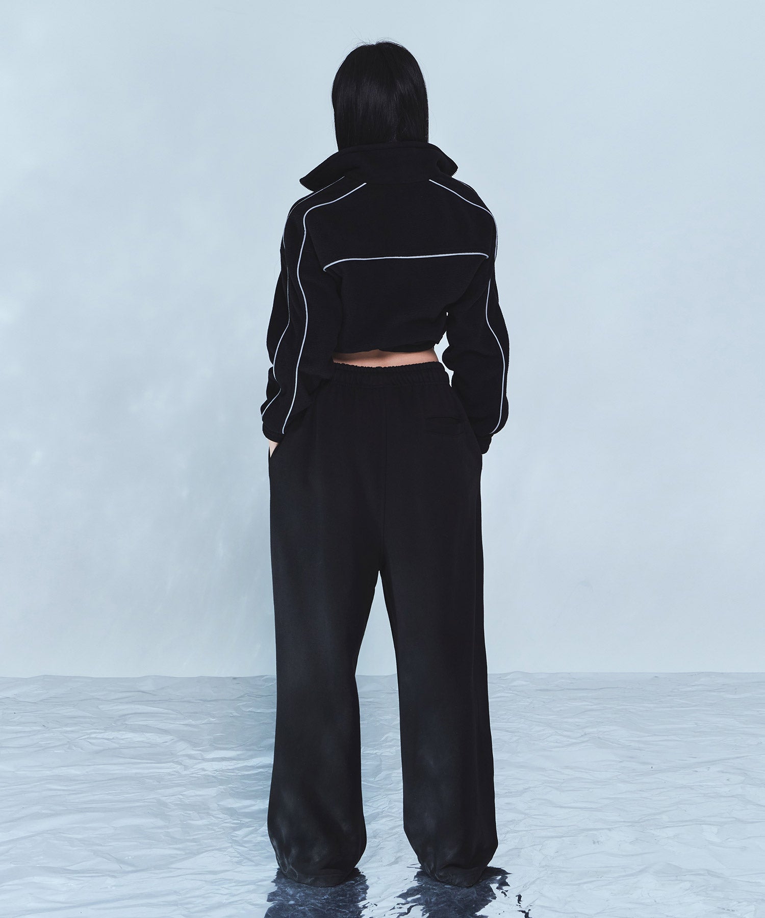 CHROME B FLEECE CROP JACKET